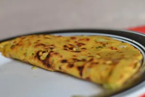 मराठमोळी थालीपीठाची रेसिपी | thalipeeth recipe in marathi