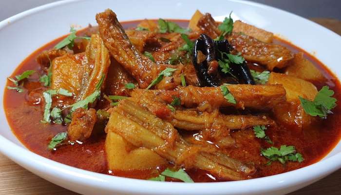 Bombil curry