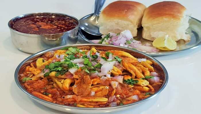 Misal Pav 